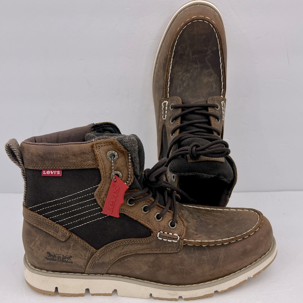 LEVIS, DAWSON TUMBLED UPPER LEATHER BOOTS, TWO TONE BROWN COLOR, MEN’S SIZE 9.5
